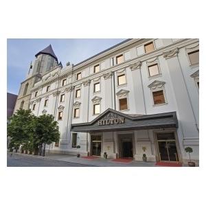 Revelion la Hilton 5* Budapesta cu doar 289 euro! Cazare 4 nopti, avion, taxa inclusa!